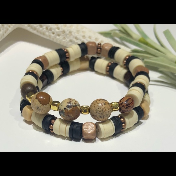 Clay Beaded Stretch Bracelet - Picture 5 of 6